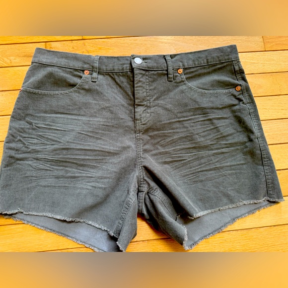 GAP Pants - Gap Size 14 khaki green corduroy cut off shorts. Distressed look. EUC.